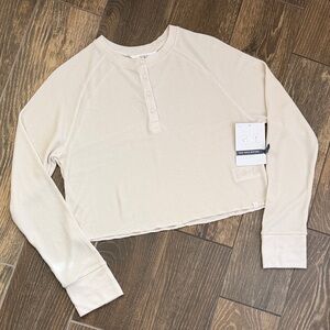 Athleta Girl Ivory Wander Henley Cropped Waffle Top—XL